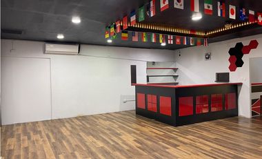 LOCAL COMERCIAL / CONDADO DEL REY /  170M / ESPACIO AMPLIO / SOBRE VIA