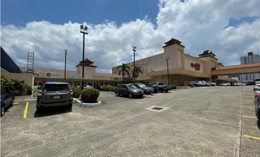 SE VENDE AMPLIO LOCAL COMERCIAL EN CONDADO DEL REY SOBRE LA VIA