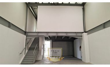 Venta de Bodega en Panama Viejo L.T