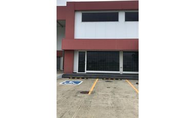 Se Alquila Galera / Parque Industrial Las Américas / 795m2