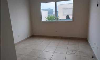 VENTA CASA PH ALPHES BRISAS DEL GOLF