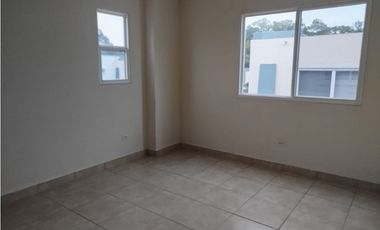 VENTA CASA PH ALPHES BRISAS DEL GOLF