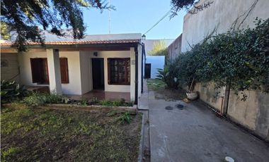 CASA EN VENTA-BARRIO UNIVERSIDAD