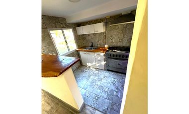 ALQUILER – CASA CON PISCINA EN DOLORES