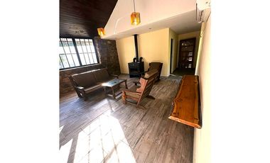 ALQUILER – CASA CON PISCINA EN DOLORES