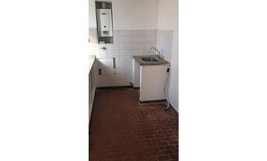 ALTO ALBERDI DPTO 3 DOR VENTA