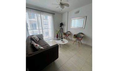 Se Arrienda apartamento  Monteverde.