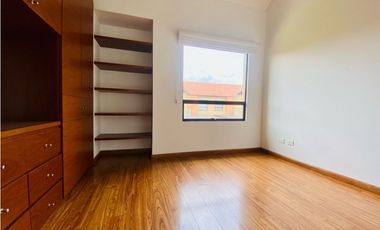 ARRIENDO CASA DE 167M2 EN HACIENDA FONTANAR