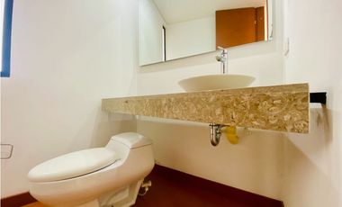 ARRIENDO CASA DE 167M2 EN HACIENDA FONTANAR