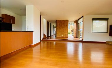 ARRIENDO CASA DE 167M2 EN HACIENDA FONTANAR