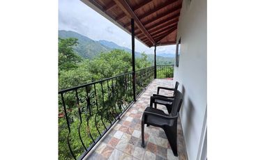 Hostal en San Jerónimo