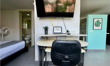Apartaestudio para la renta amoblada en El Poblado, piso 24