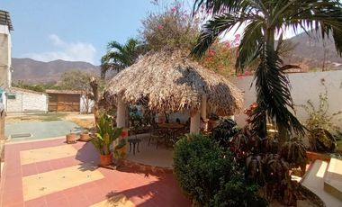 SE VENDE O PERMUTA CASA EN TANGANGA  SANTA MARTHA LOTE DE 1150