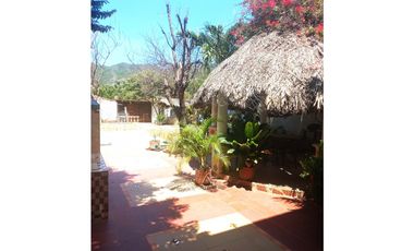 SE VENDE O PERMUTA CASA EN TANGANGA  SANTA MARTHA LOTE DE 1150