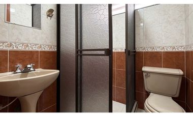Casa bifamiliar con terraza en venta | Las Flores - Palmira