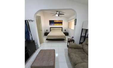 VENTA DE CASA VEHICULAR REMODELADA BARRIO CORALES PEREIRA
