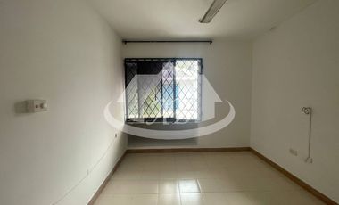 CASA EN ARRIENDO BARRIO URBINA|1749