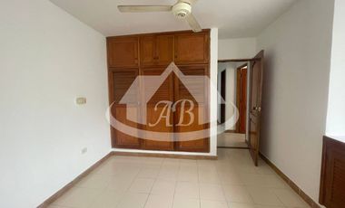 CASA EN ARRIENDO BARRIO URBINA|1749
