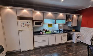 DUPLEX EN COMPLEJO PRIVADO PORTICO III, CAPITAL