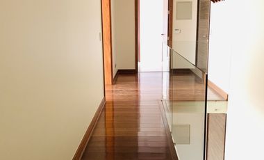 DUPLEX CON EXCLUSIVA VISTA AL GOLF