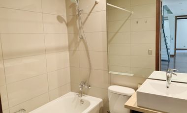 DUPLEX CON EXCLUSIVA VISTA AL GOLF