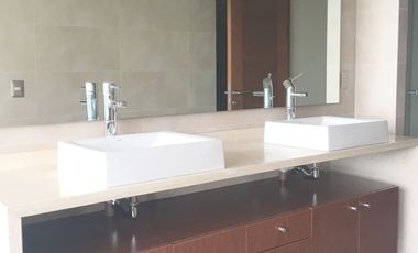 DUPLEX CON EXCLUSIVA VISTA AL GOLF