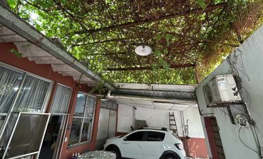 Venta Casa /Casanova/ con quincho y Parrilla