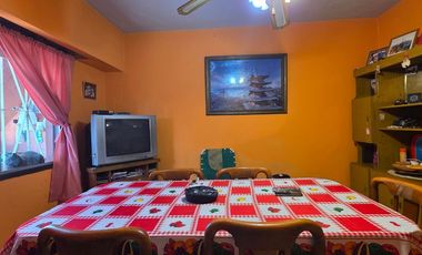 CASA MULTIFAMILIAR EN VENTA , GARAGE Y PATIO
