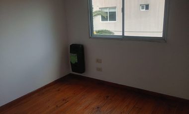 DUPLEX 3 AMBIENTES EN  ALQUILER CON COCHERA