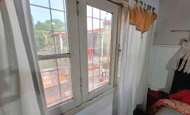 CASA 3 AMBIENTES VENTA TEMPERLEY JARDIN Y COCHERA