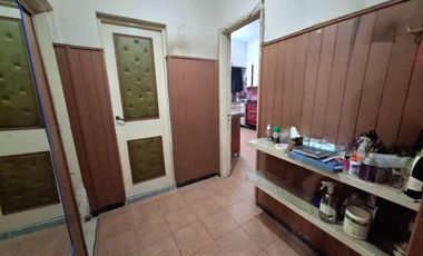 CASA 3 AMBIENTES VENTA TEMPERLEY JARDIN Y COCHERA
