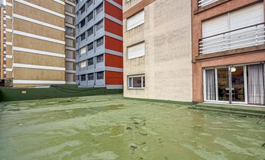 VENTA DEPTO 2 AMB.  VISTA AL MAR C/TERRAZA MIRAMAR