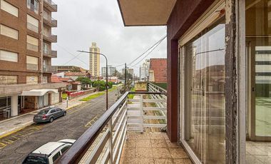 VENTA DEPTO 2 AMB.  VISTA AL MAR C/TERRAZA MIRAMAR