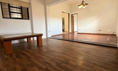 Casa 5 ambientes en venta en ezpeleta, quilmes