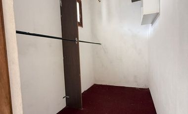Casa 5 ambientes en venta en ezpeleta, quilmes