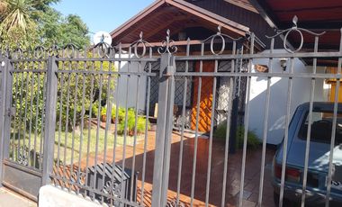 SE VENDE LINDA CASA ESQUINA EN MACUL