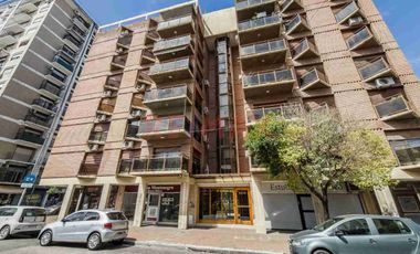 Depto.4 amb. c/Balcon S .Martin Ctro.Excelente