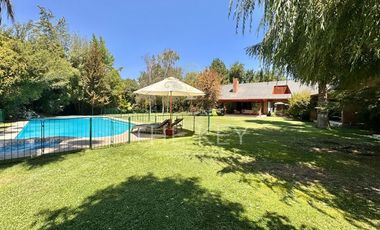 Casa en Venta en Lo Arcaya - Colina