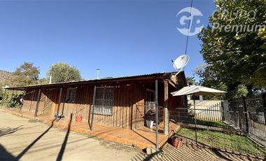 Casa en Venta en AMPLIA CASA CON EXCELENTE CONECTIVIDAD EN CURACAVI