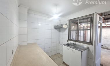Casa en Venta en Frente metro Vespucio Norte, Huechuraba