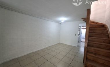 Casa en Venta en Frente metro Vespucio Norte, Huechuraba