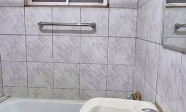 Departamento en Venta en casa de esquina, av pedro de valdivia con pasaje lota