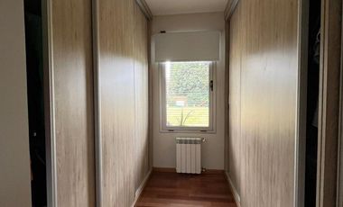 CASA EN VENTA EN City Bell