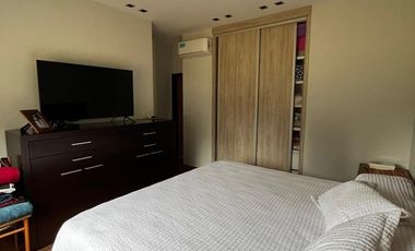 CASA EN VENTA EN City Bell