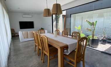 CASAS EN VENTA CITY BELL BARRIO LA CHIQUITA