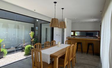 CASAS EN VENTA CITY BELL BARRIO LA CHIQUITA