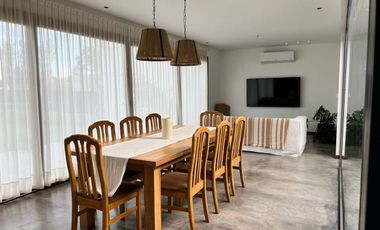 CASAS EN VENTA CITY BELL BARRIO LA CHIQUITA
