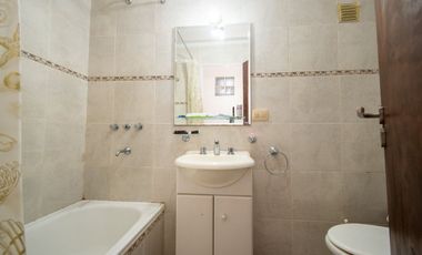 Departamento dos dormi+ cochera Zona Fdo Zuviria
