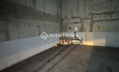 Estacionamiento en Venta en Los Robles