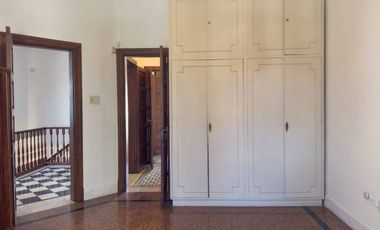 CASA EN ALQUILER LA PLATA